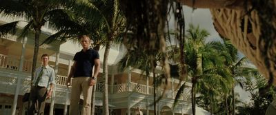 CASINO_ROYALE_330.jpg