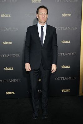 04012015_-NY_Outlander_Mid-Season_New_York_Premiere_033.jpg