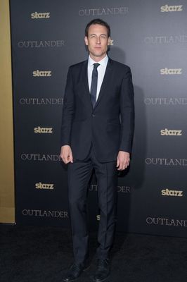 04012015_-NY_Outlander_Mid-Season_New_York_Premiere_034.jpg