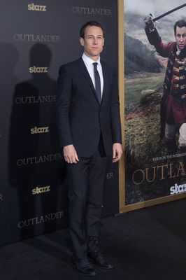 04012015_-NY_Outlander_Mid-Season_New_York_Premiere_035.jpg