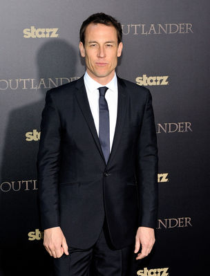 04012015_-NY_Outlander_Mid-Season_New_York_Premiere_052.jpg