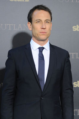 04012015_-NY_Outlander_Mid-Season_New_York_Premiere_062.jpg