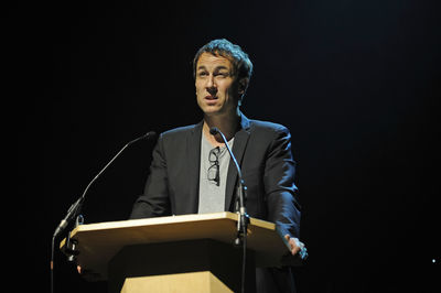 08232015_-_Tobias_Menzies_performs_004.jpg