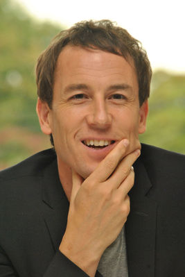 08272015_-_Tobias_Menzies_at_the_HFP_press_conference_for_Outlander_004.jpg