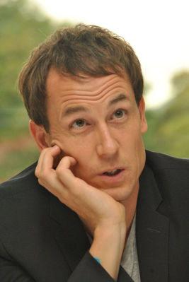 08272015_-_Tobias_Menzies_at_the_HFP_press_conference_for_Outlander_010.jpg