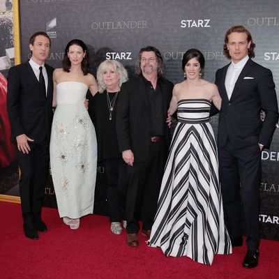 04042016_-_Outlander_Season_Two_World_Premiere_025.jpg