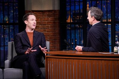 11212019_-_Late_Night_With_Seth_Meyers_010.jpg