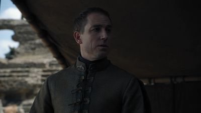 GAME_OF_THRONES_-_E8X06_THE_IRON_THRONE_174.jpg