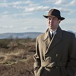 OUTLANDER_-_E1X05_RENT_STILLS_001.jpg