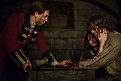 OUTLANDER_-_E1X15_WENTWORTH_PRISON_STILLS_007.jpg
