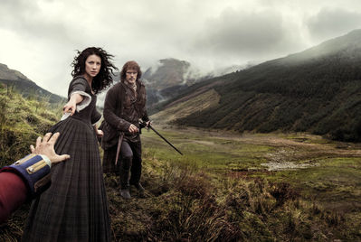 OUTLANDER_-_SEASON_ONE_PROMOTIONAL_PHOTOS_014.jpg