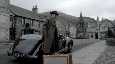OUTLANDER_-_E1X01_SASSENACH_0040.jpg