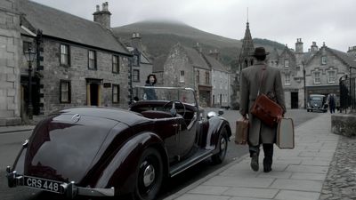 OUTLANDER_-_E1X01_SASSENACH_0046.jpg