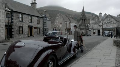 OUTLANDER_-_E1X01_SASSENACH_0050.jpg
