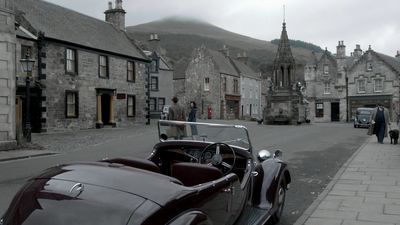 OUTLANDER_-_E1X01_SASSENACH_0059.jpg