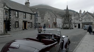 OUTLANDER_-_E1X01_SASSENACH_0061.jpg