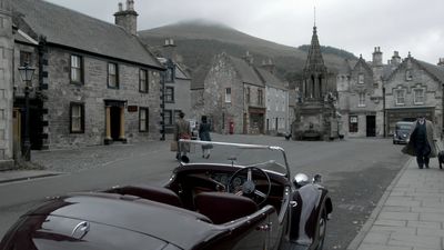 OUTLANDER_-_E1X01_SASSENACH_0062.jpg
