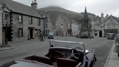 OUTLANDER_-_E1X01_SASSENACH_0070.jpg