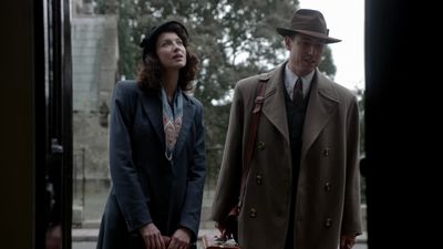 OUTLANDER_-_E1X01_SASSENACH_0076.jpg