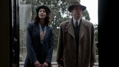 OUTLANDER_-_E1X01_SASSENACH_0078.jpg