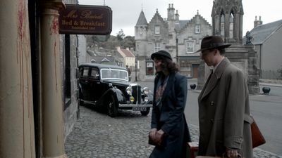 OUTLANDER_-_E1X01_SASSENACH_0089.jpg