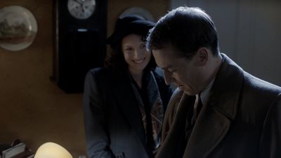 OUTLANDER_-_E1X01_SASSENACH_0107.jpg