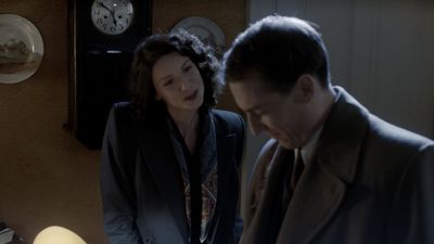 OUTLANDER_-_E1X01_SASSENACH_0136.jpg