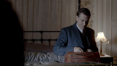 OUTLANDER_-_E1X01_SASSENACH_0217.jpg