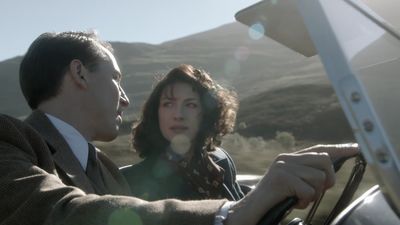 OUTLANDER_-_E1X01_SASSENACH_0385.jpg