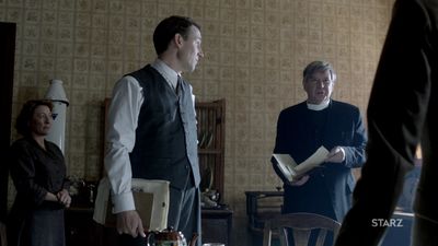 OUTLANDER_-_E1X01_SASSENACH_0692.jpg