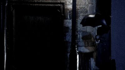 OUTLANDER_-_E1X01_SASSENACH_0708.jpg