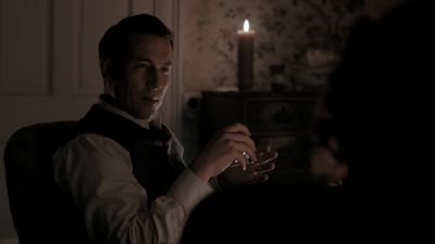 OUTLANDER_-_E1X01_SASSENACH_0759.jpg