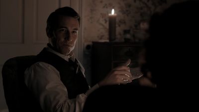 OUTLANDER_-_E1X01_SASSENACH_0772.jpg