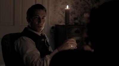 OUTLANDER_-_E1X01_SASSENACH_0774.jpg