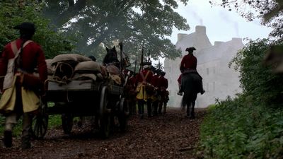 OUTLANDER_-_E1X02_CASTLE_LEOCH_0048.jpg