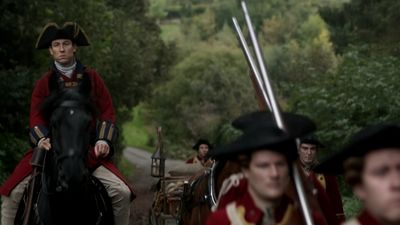 OUTLANDER_-_E1X02_CASTLE_LEOCH_0060.jpg