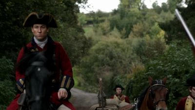 OUTLANDER_-_E1X02_CASTLE_LEOCH_0073.jpg