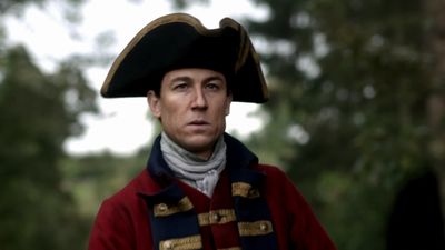 OUTLANDER_-_E1X02_CASTLE_LEOCH_0095.jpg