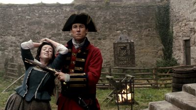 OUTLANDER_-_E1X02_CASTLE_LEOCH_0158.jpg