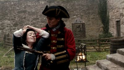 OUTLANDER_-_E1X02_CASTLE_LEOCH_0163.jpg