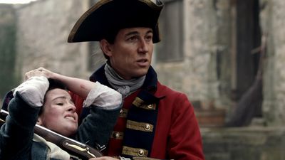 OUTLANDER_-_E1X02_CASTLE_LEOCH_0178.jpg