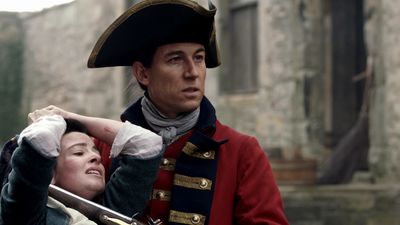 OUTLANDER_-_E1X02_CASTLE_LEOCH_0196.jpg