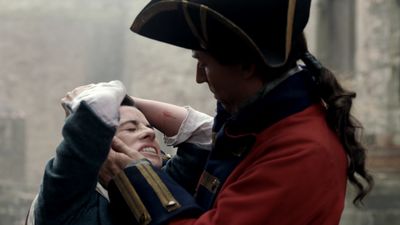 OUTLANDER_-_E1X02_CASTLE_LEOCH_0242.jpg