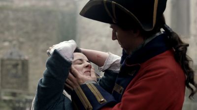 OUTLANDER_-_E1X02_CASTLE_LEOCH_0247.jpg
