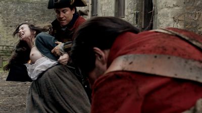 OUTLANDER_-_E1X02_CASTLE_LEOCH_0300.jpg