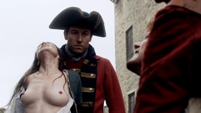 OUTLANDER_-_E1X02_CASTLE_LEOCH_0318.jpg