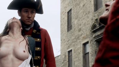 OUTLANDER_-_E1X02_CASTLE_LEOCH_0324.jpg