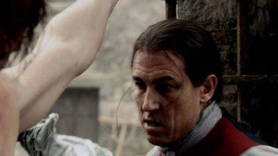 OUTLANDER_-_E1X02_CASTLE_LEOCH_0341.jpg