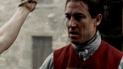 OUTLANDER_-_E1X02_CASTLE_LEOCH_0355.jpg