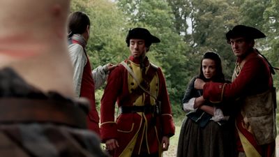 OUTLANDER_-_E1X02_CASTLE_LEOCH_0371.jpg